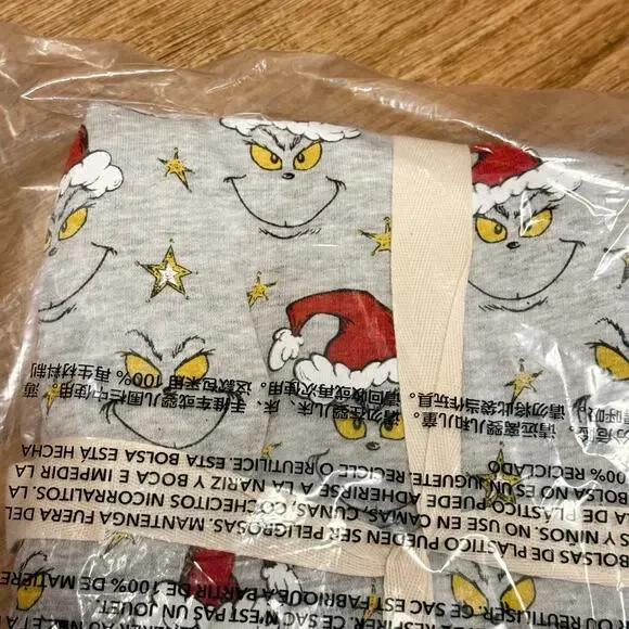 American Eagle Women’s Dr. Seuss Grinch Holiday Fleece PJ Pajama Set Size Small - Picture 6 of 7